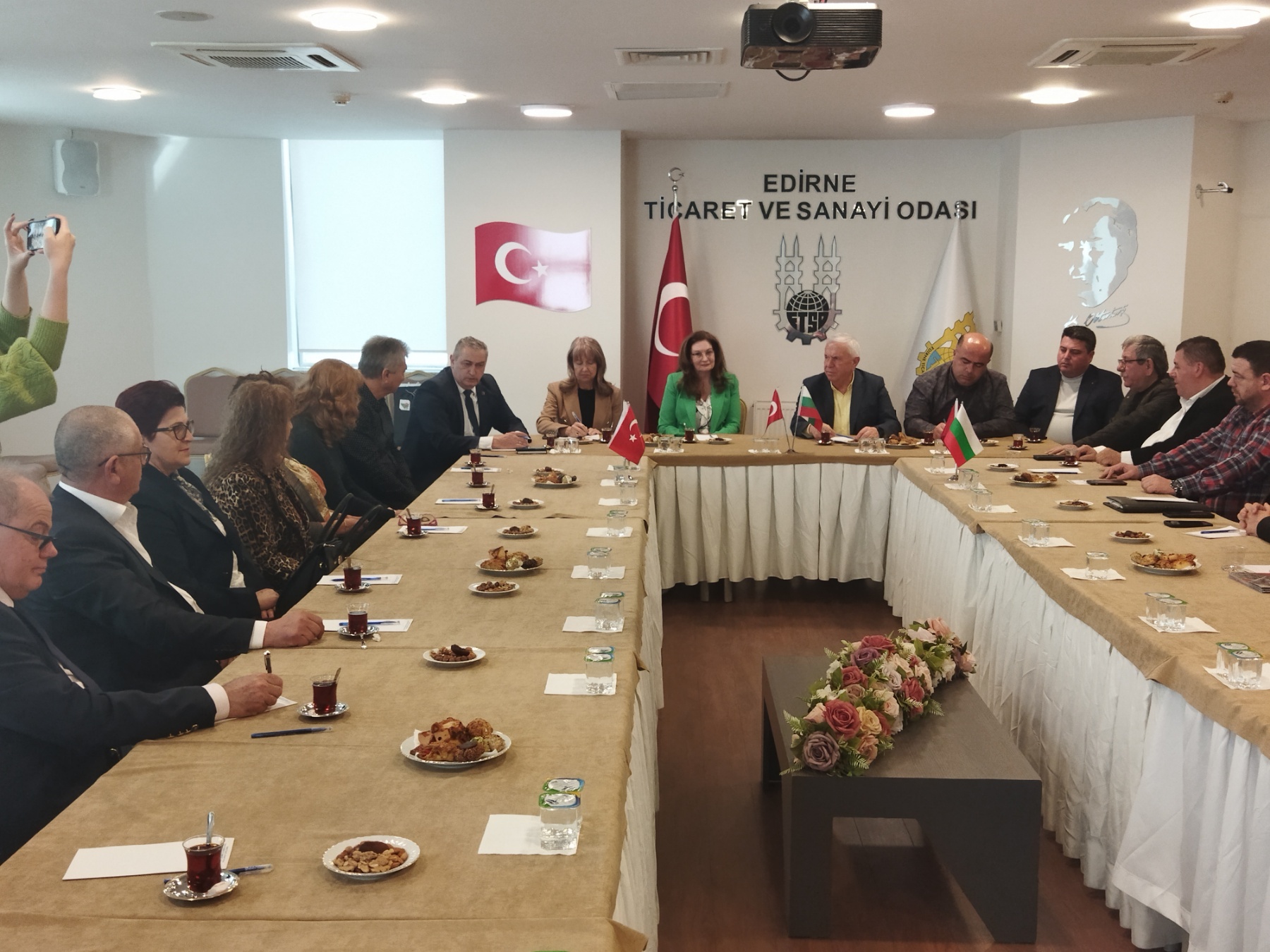 A delegation from Plovdiv visited and met with businesses from the cities of Edirne and Chorlu